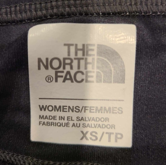 The North Face Grey Patterned Capri Leggings - Picture 3 of 3